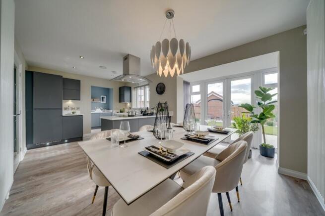 4 bed Detached for sale Image 7