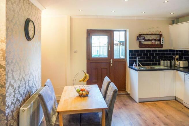 Kitchen/Dining Room