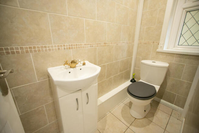 3 bed Terraced to rent Image 11