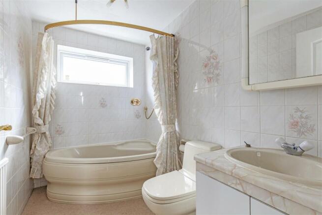 Bathroom-1.jpg