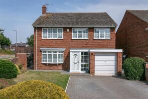 15, Grange Close, Hitchin SG4 9HD