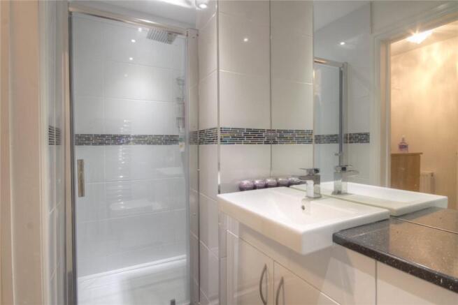 En Suite Shower