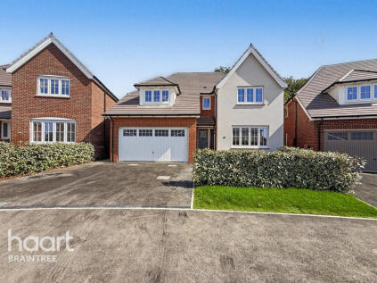 Pyrus Place, Braintree