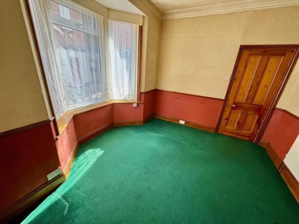 3 bed Semi-Detached for sale Image 9