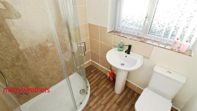 3 bed Detached Bungalow for sale Image 8