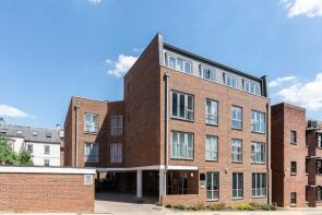 14, 55 King House, Victoria Street, St. Albans AL1 3ER