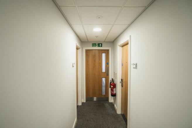 1 bed Flat for sale Image 12