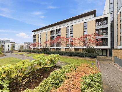 Flat 5, 8 Kimmerghame Place, Fettes, Edinburgh, EH4