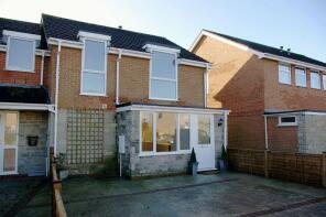 44, Goss Drive, Street BA16 0RR