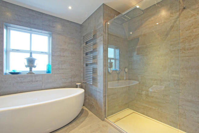 Family Bathroom -...