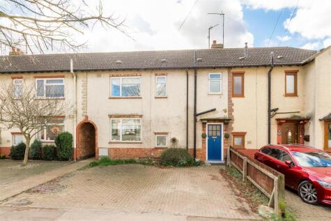 Irthlingborough Road, Finedon