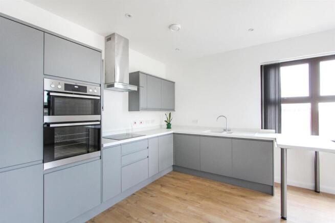 Oystergate Apartments, Wraik Hill