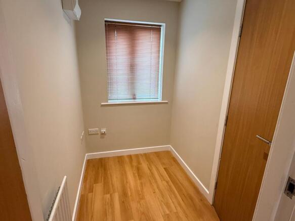 3 bed Town House to rent Image 10