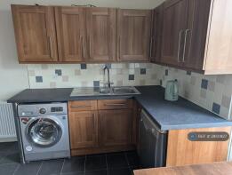 Flat A, 5, Richmondhill Place, Aberdeen AB15 5EN