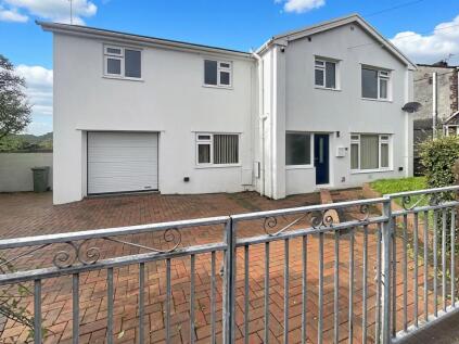 Vale View, Sarn, CF32