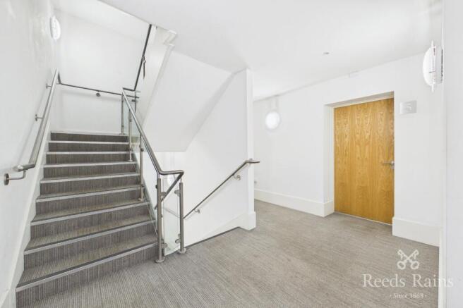 1 bed Apartment for sale Image 8