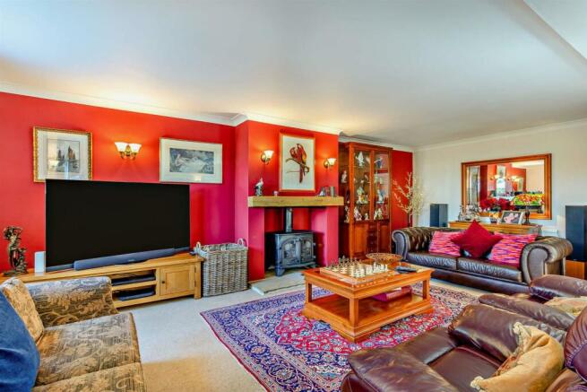 8617468-interior16-800.jpg