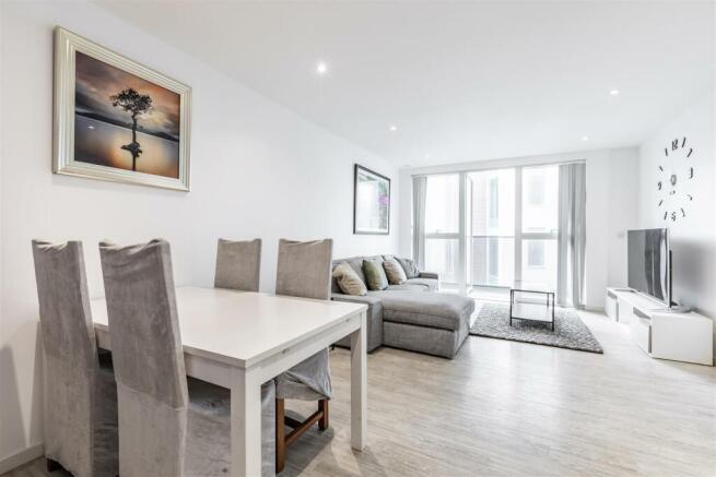 Open Plan Living/Dining Room