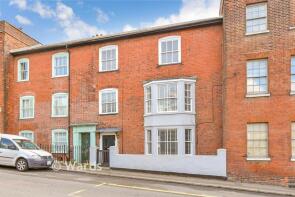 82, Frindsbury Road, Strood, Rochester ME2 4HY
