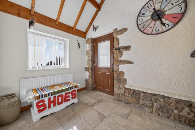 3 bed Detached for sale Image 11