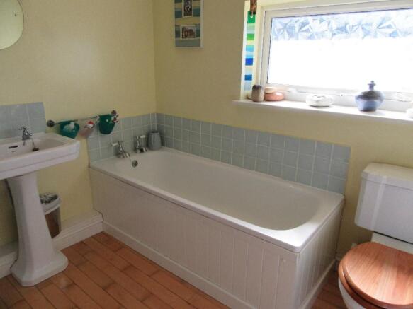 Photo 10