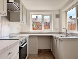 9, Beech Grove, Bentley, Doncaster DN5 0DG