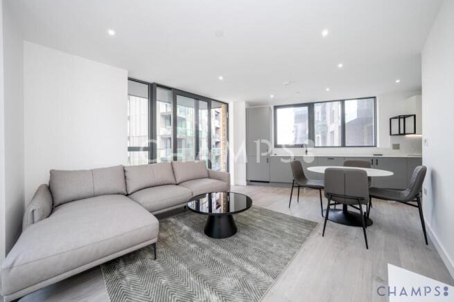 2 bed to rent, Willowbrook House, Woodberry Down,