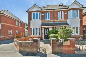 5, 230 Orchard Mews, Columbia Road, Bournemouth BH10 4GE