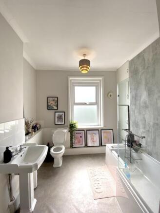Photo 20