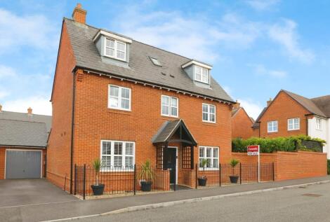 Great Amber Way, Amesbury, SALISBURY