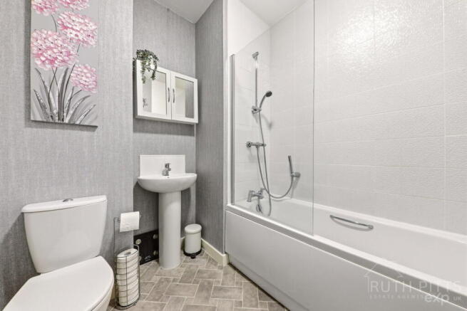 2 bed Semi-Detached for sale Image 12