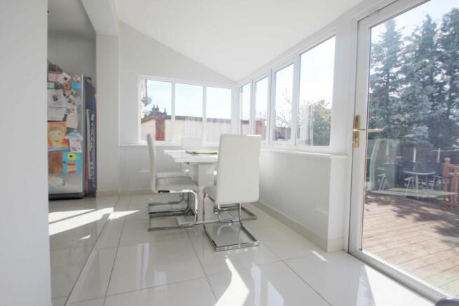Breakfast Room