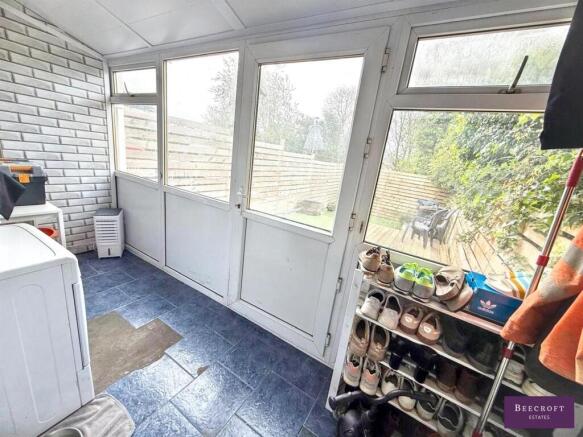 3 bed Terraced for sale Image 8