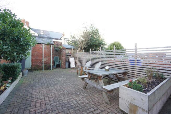 GARDEN
