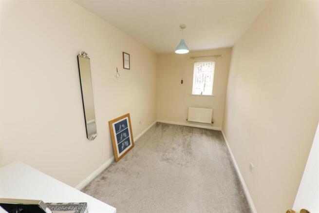 2 bed Apartment for sale Image 11