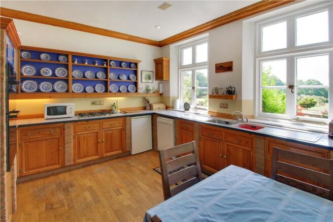 Kitchen/Breakfast Rm