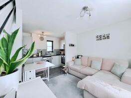 33, Colyers Reach, Springfield, Chelmsford CM2 6RW
