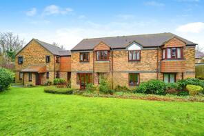 12, Albeny Gate, Belmont Hill, St. Albans AL1 1BH