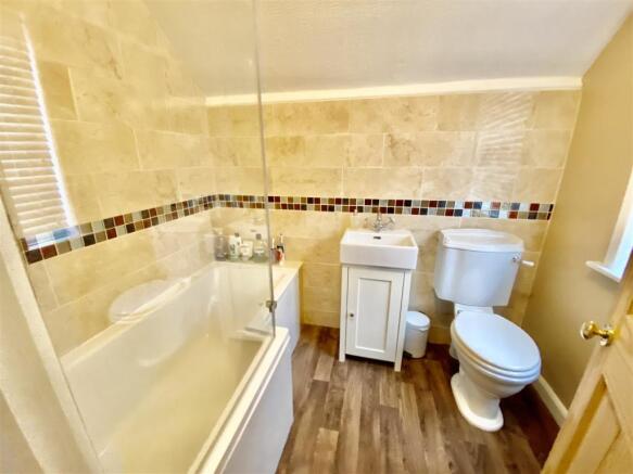 Ensuite Bathroom