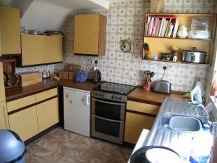 Kitchen / Dining