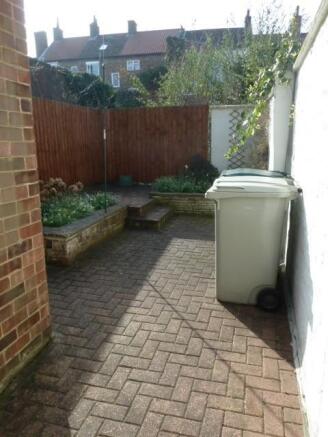 Photo 9