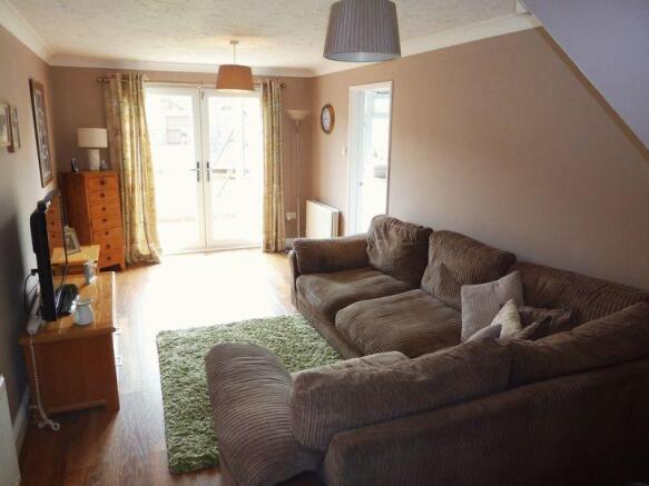 Lounge 2