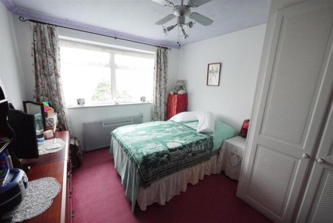 BEDROOM 2:-