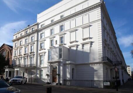 Princes Square, London, W2