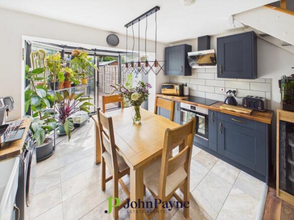 Kitchen / Dining