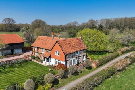 The Bullsland Estate, Chorleywood, WD3