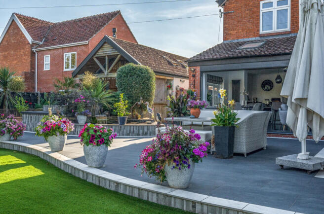 1342307-38-68a8d3...