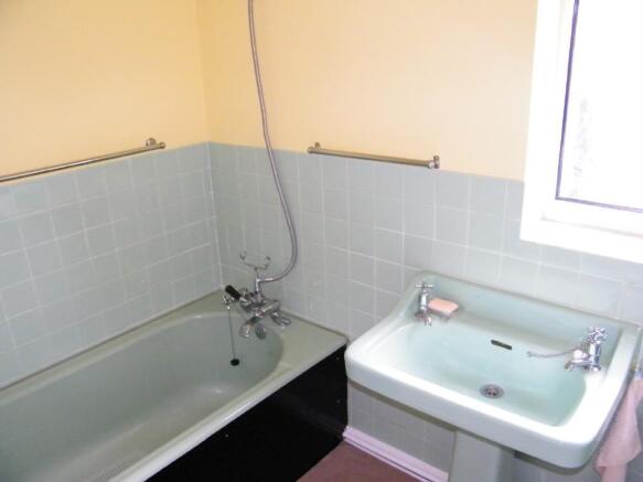 Photo 10