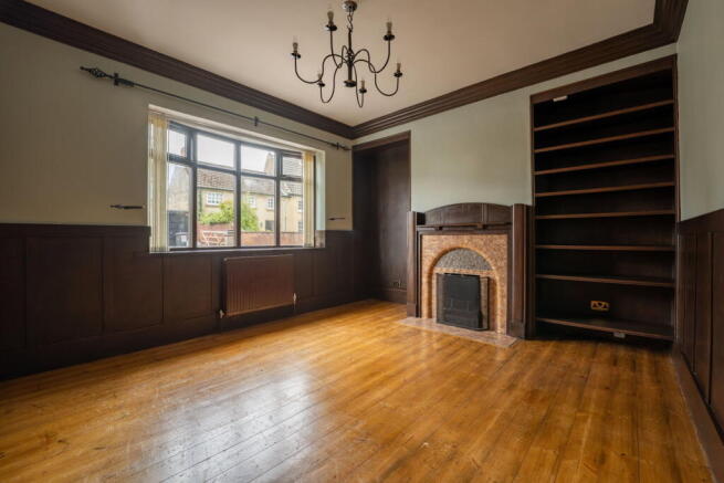 4 bed Detached for sale Image 7