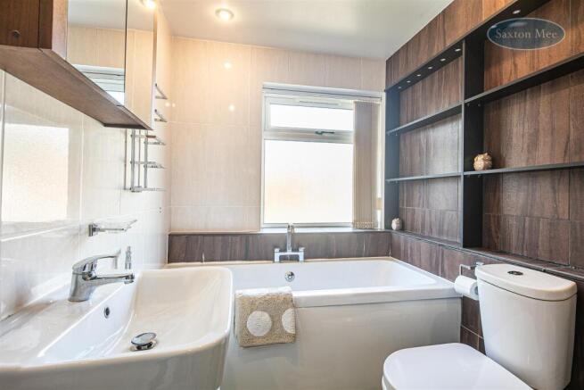 3 bed Bungalow for sale Image 10
